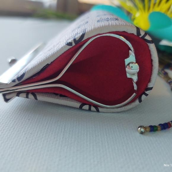 Bundle of 3 - Picture 6 of 6